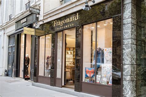 perfume shops in paris